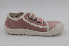 Laden Sie das Bild in den Galerie-Viewer, VICTORIA Barefoot Canvas Sneaker Bosco in Farbe rosa