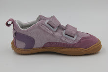 Laden Sie das Bild in den Galerie-Viewer, Ricosta Qnuffs Barefoot Ahorn M in Farbe purple