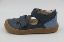 Laden Sie das Bild in den Galerie-Viewer, Naturino Sandalen Barefoot Irtys in Farbe navy celeste