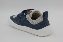 Laden Sie das Bild in den Galerie-Viewer, Froddo G3130271-29 Barefoot BAZE in Farbe white denim
