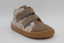 Laden Sie das Bild in den Galerie-Viewer, Froddo Barefoot First Step G2130369-17 in Farbe beige
