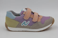 Laden Sie das Bild in den Galerie-Viewer, Naturino Sneaker Sammy in Farbe beige lilac soft peach
