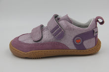 Laden Sie das Bild in den Galerie-Viewer, Ricosta Qnuffs Barefoot Ahorn M in Farbe purple
