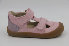 Laden Sie das Bild in den Galerie-Viewer, Naturino Sandalen Barefoot Irtys in Farbe pink lilac
