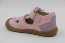 Laden Sie das Bild in den Galerie-Viewer, Naturino Sandalen Barefoot Irtys in Farbe pink lilac
